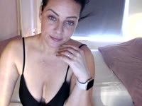 hi baby ;) i am penny, 34 years old and always horny :)