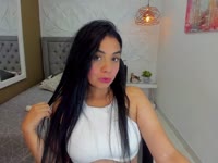 I am a risky girl who loves to try new experiences, I am a dominant girl, I like cheerful music, bring control in sex and my decisions but I also love to please my men