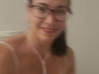Sexy and elegant woman who will appreciate your conversation and your gentlemanly company.