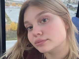 voyeur cam AdeleBaile