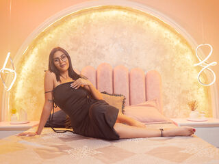 naughty webcamgirl AishaCarpenter