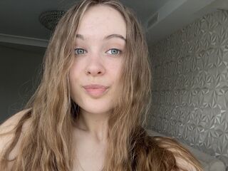 naked girl with webcam fingering AlbertaClem