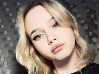 fingering cam girl video AlmaLonabaugh