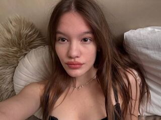 camgirl shaving pussy CarlieFuller