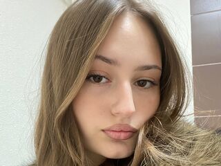 nude webcam girl picture ChauPoling