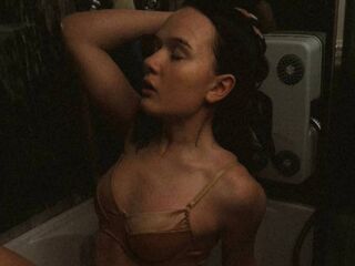 adult chat room DavinaHislip