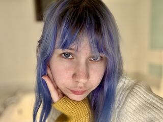 fingering camslut DeidreSarin