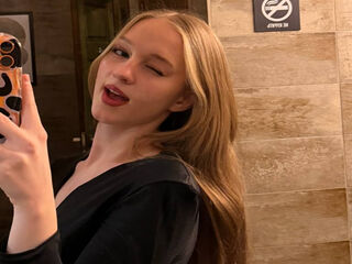 cam girl cam sex IleanaNiese