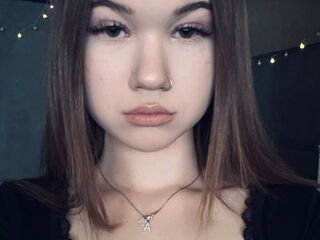 cam girl masturbating with dildo JerryBlechman