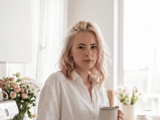 beautiful camgirl LanoraZottola