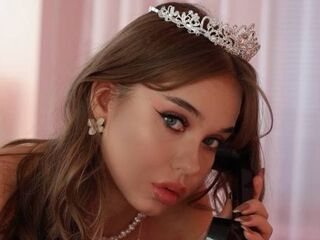 cam babe LeonardaYudell