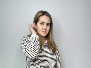 camgirl playing with sextoy RowenaBulkley