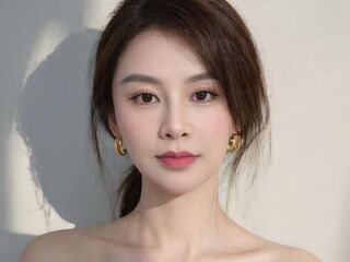 camwhore masturbating with sextoy XiaoJuan