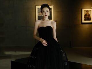 naked girl with live cam xiyao
