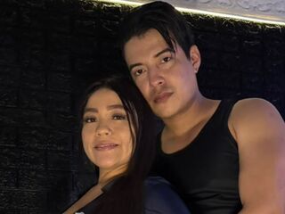 hot chatroom AngelisAndJuan