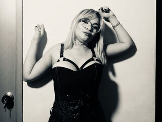 camgirl foot fetish livecam BelliniSarah