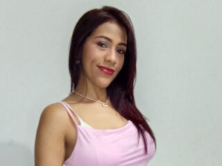 slave webcam GeorginaEvanz