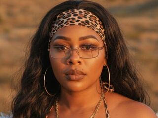 bondage live sex show KarolaingGomes