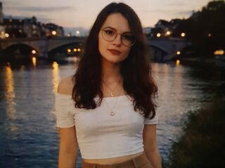 bondage livesex MazeHistoria