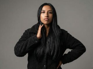 jasmin cam AdaharaBanks