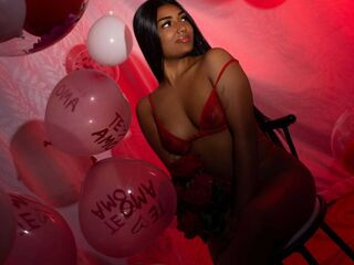 voyeur web cam AdaraZaens