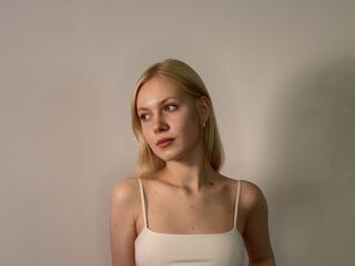 camgirl live sex AishaNaeher