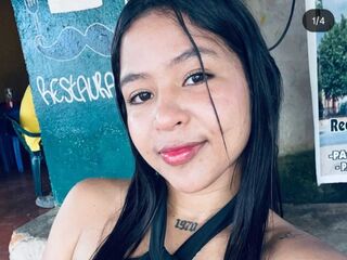 cam girl webcamsex AishaPetit