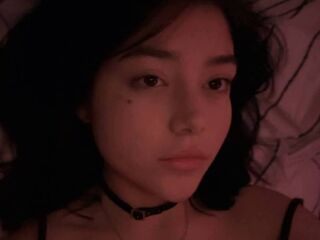 naughty cam girl picture AlisaGlow