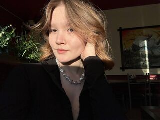 nude webcam girl pic AliseBlade