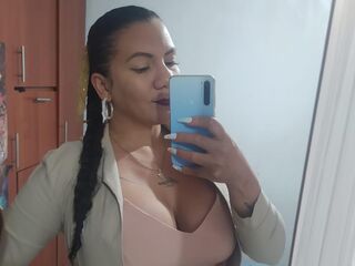 strip tease AlysaPear