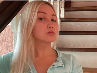 webcam babe chatroom AmaiaJohnstone