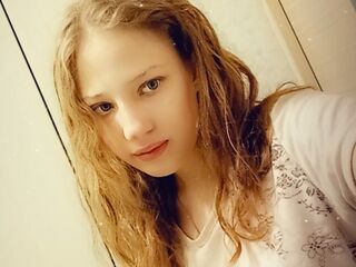 hot webcam slut AmandaMini