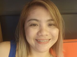 camgirl playing with sex toy Amazingcherry