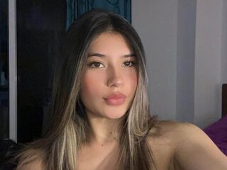 topless girl AmberCabral