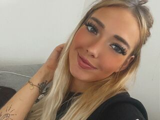 hot girl webcam video AmyNoe