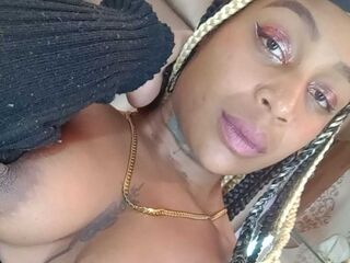naked camgirl masturbating with dildo AnaTower