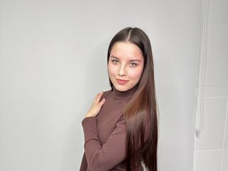 topless camgirl AntoniaGeer