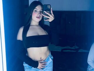 camgirl chatroom AuroraSky