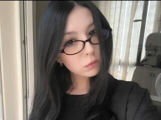 live chatroom AzaliyaHaze