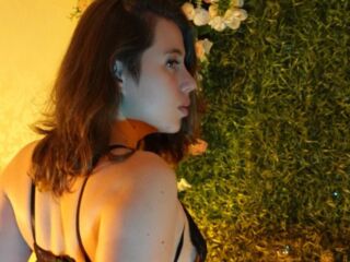 dirty BellValeria
