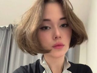 camwhore nude BethannBelschner