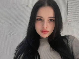 cam girl playing with vibrator BettyShik