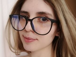 kinky video chat performer BlytheDendy
