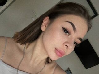 kinky cam BonnieMiller