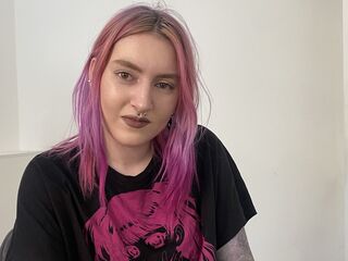 camgirl playing with sextoy BonnieRide
