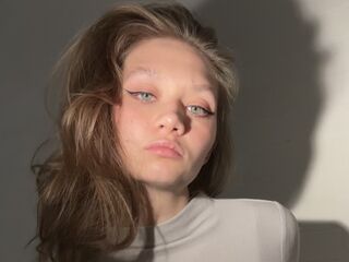 girl naked BrandiLiedberg