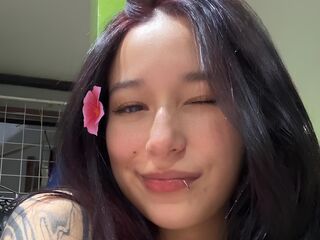kinky cam CamiLewit