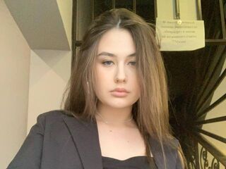 beautiful webcamgirl CamillaSuan