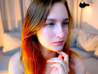 camgirl fingering wet pussy CarlynDallman