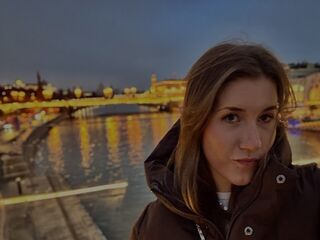 camgirl playing with sex toy CaylinGarczynski